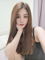 前凸后翘美乳绾绾