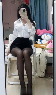 黑丝制服佳琦