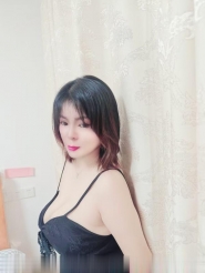 丰腴大奶子姐姐