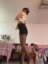 中项梦梦