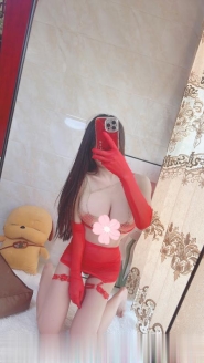 雨花制服控风骚姐姐