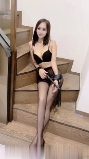 七里河翘臀少妇