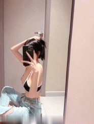 性感大胸身材好妹子
