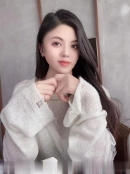 肤白貌美小骚货
