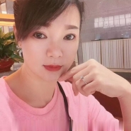 体验长腿熟女优雅