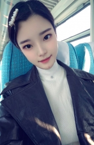 秦淮蜂腰美乳骚女