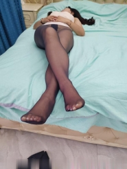 美脚离异熟女