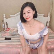返食妩媚风韵熟女