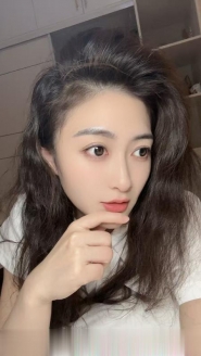 00 后极品御姐