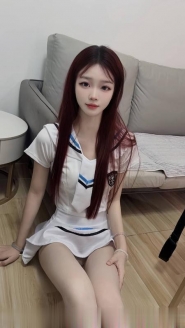 肤白高挑颜值嫩妹
