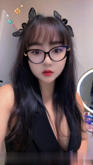 上海体育场巨乳伊诺