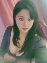C胸翘臀泄火小少妇