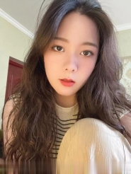 宝安成熟甜妹