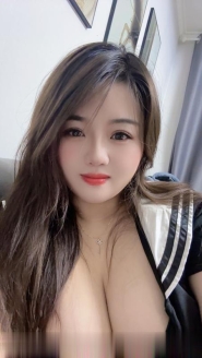 温柔大胸妹