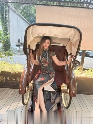 风骚服务性感妹子
