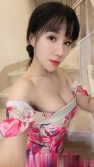 D奶长舌少妇