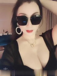 越秀气质美女丽莎
