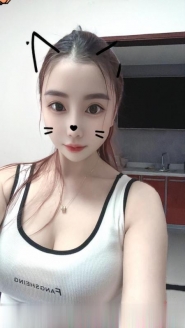 大长腿乖巧妹子