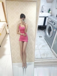 长腿妹子米粒
