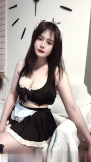 浦东丰满大胸妹丹妮