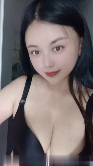服务很好的骚女