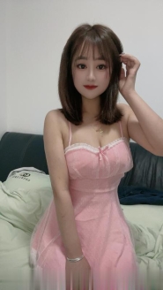 白云丰满莓莓