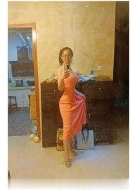 服务美女灿灿