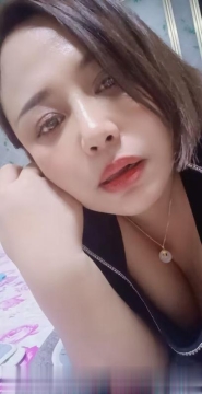 韵味十足的少妇
