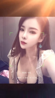 很配合的少妇