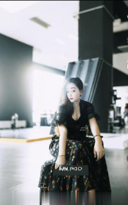 大奶莞式服务女