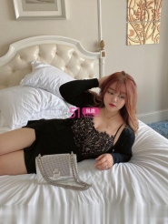 巨乳轻熟女