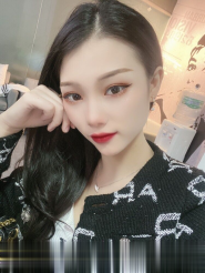 舌吻高妹小景甜
