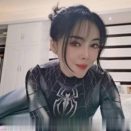 大胸丹妮姐