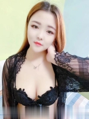 甜美小少妇渔渔