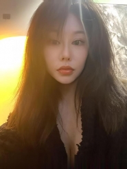 大胸球球