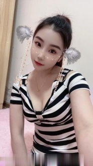 水多性感拒紧妹子