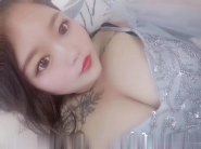 大熊花臂少女