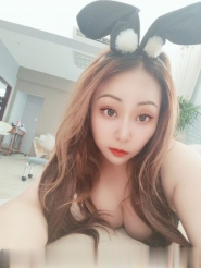 天河兔女郎小柔