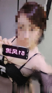 乌市黑蕾丝佳佳