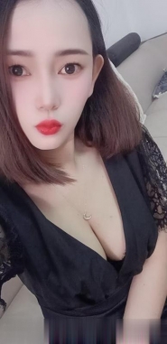 打桩风骚人妻