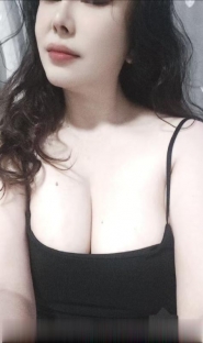 巨乳莉莉