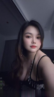 肥臀大奶e妹
