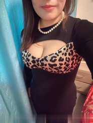 肥臀大波少妇