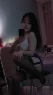 性感D奶颜值小姐姐