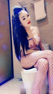 角色扮演大胸姐