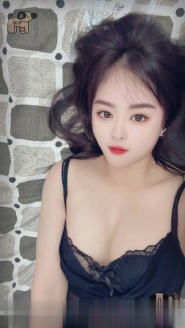 盼盼小骚货