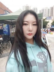 风骚少妇梦雪
