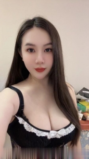 天河巨乳小雪