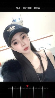 惠城舌吻蜜桃臀靓妹