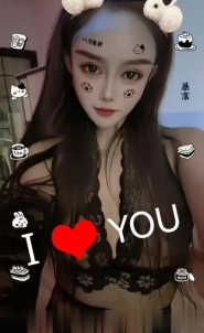 舌吻风骚少妇